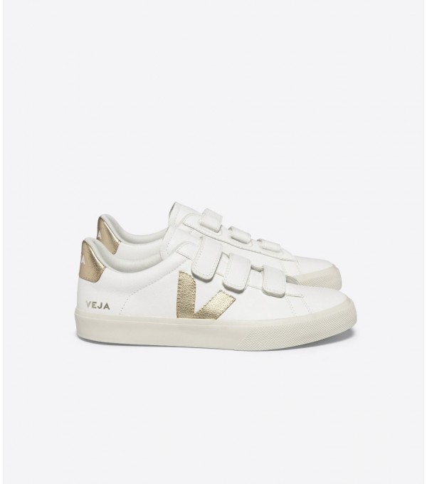 Recife logo V metálica Recife logo V metálica