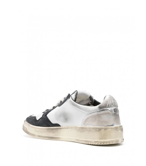 MEDALIST - Super Vintage Sneaker - Black and Silver